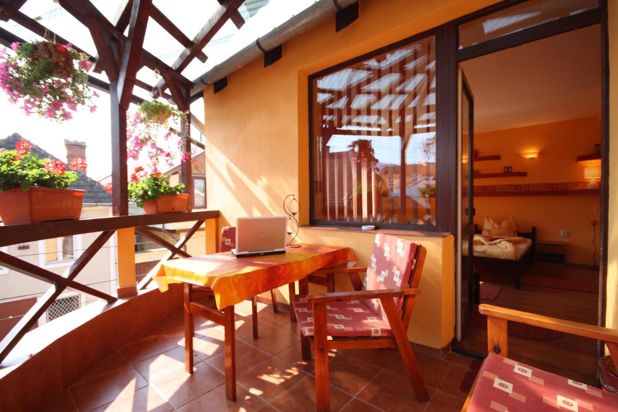 Guest house Pensiunea Hanna Brasov