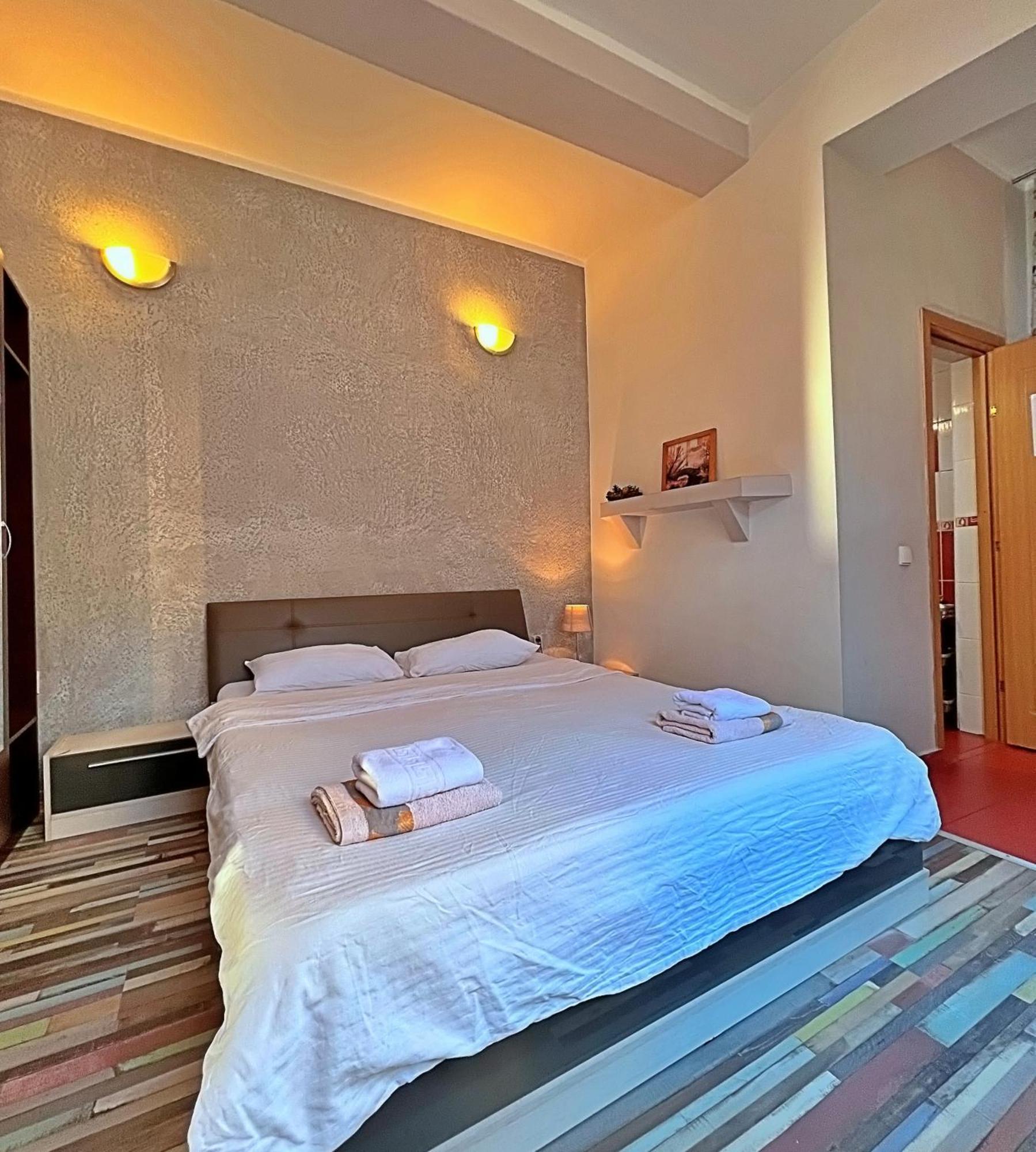 Guest house Pensiunea Hanna 2*